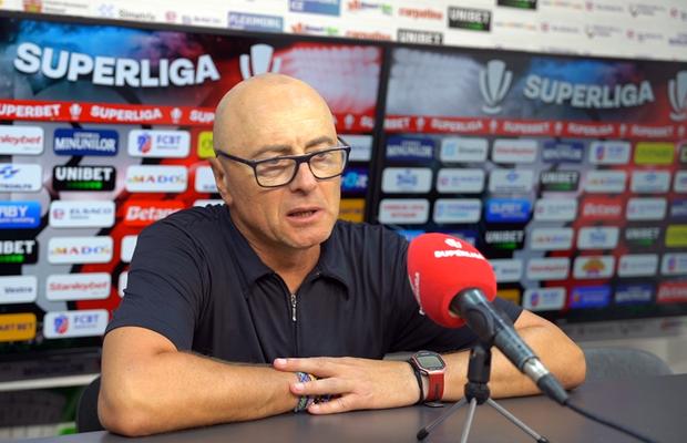 Război total între Chindia și un jurnalist local » „De la conferința cu Grozavu mi s-a tras!” vs „A furat conținut de pe pagina clubului!”