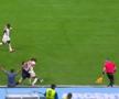 Minutul 74 - Messi intră dur la Djed Spence.
