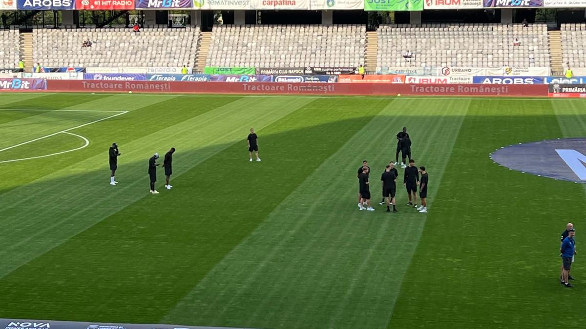 Înainte de U Cluj - Dinamo Kiev