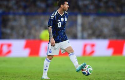 Maradona sau Messi? Iosif Rotariu a răspuns pe loc: „El, cu siguranță”