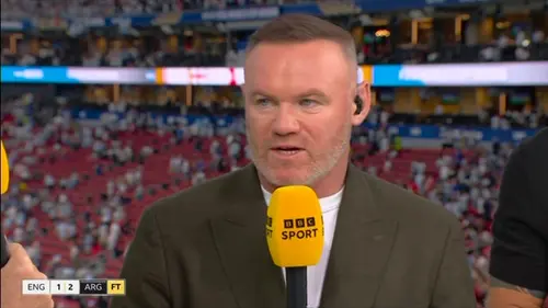 Wayne Rooney a pus tunurile pe jucătorii lui Michael Carrick, după eșecul lui Manchester United de la Como (1-4)