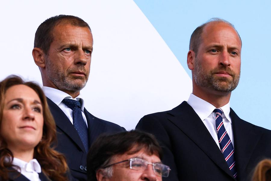 Aleksander Ceferin (președintele UEFA, stânga) și Prințul William de Wales (dreapta) // foot: imago images Prințul William a reacționat după înfrângerea englezilor » Mesajul trimis elevilor lui Thomas Tuchel