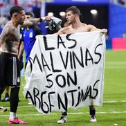 Bannerul afișat de Giovani Lo Celso după Anglia - Argentina // foto: Imago Images