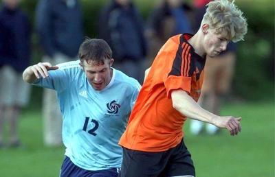 Tragedie în fotbal: un fotbalist galez care a dat probe la Man. United s-a sinucis la 20 de ani, după ce accidentările i-au ruinat cariera