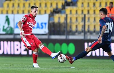 CHINDIA TÂRGOVIȘTE - DINAMO 3-2 // Ricardo Grigore a dezvăluit ce le-a spus Dusan Uhrin în vestiar: „Nu poate să facă o minune în 3 zile”
