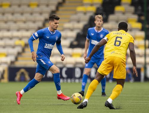 Ianis Hagi în Livingston - Rangers // foto: Twitter @ Rangers Football Club
