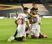 Ironii pentru cel mai scump fundaș din istorie, după semifinala Europa League: „No look defending”