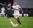 Ironii pentru cel mai scump fundaș din istorie, după semifinala Europa League: „No look defending”
