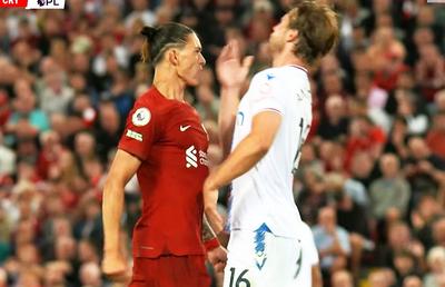 VIOLENT! Noul star al lui Liverpool a șocat lumea fotbalului aseară, la debutul pe Anfield: „Nunez și-a pierdut mințile! L-a lovit de două ori!”