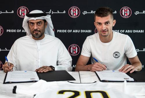 Florin Tănase, noul jucător al celor de la Al Jazira