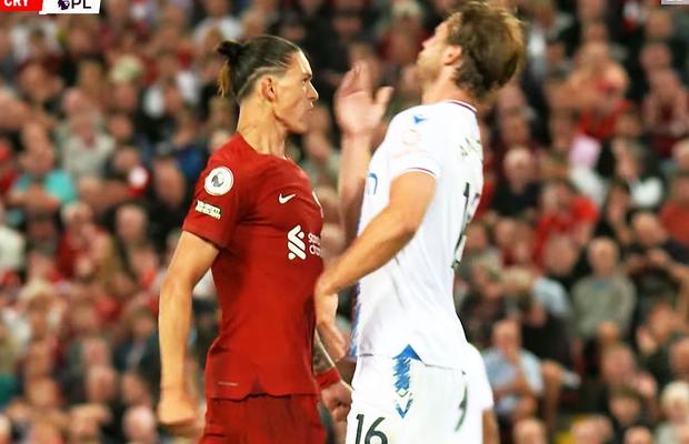 Sute de amenințări primite de fotbalistul lovit de Darwin Nunez » A publicat mesajele oribile: „Te voi omorî! Sper să cadă avionul cu tine!”