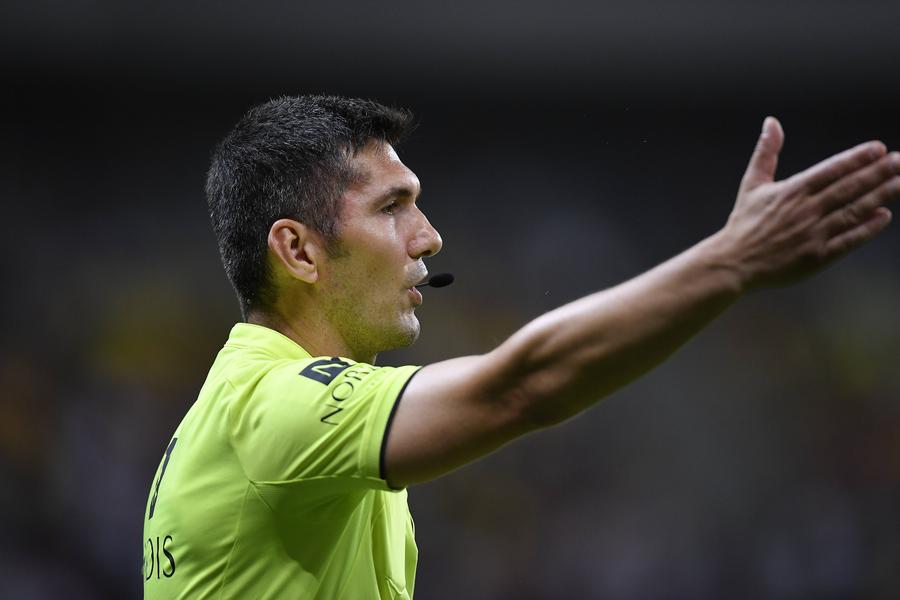Mircea Orbuleț // FOTO: Imago Povestea spectaculoasă a asistentului lovit în cap de fanul lui Dinamo: este militar și a fost în Afganistan » Când își află „câinii” pedeapsa