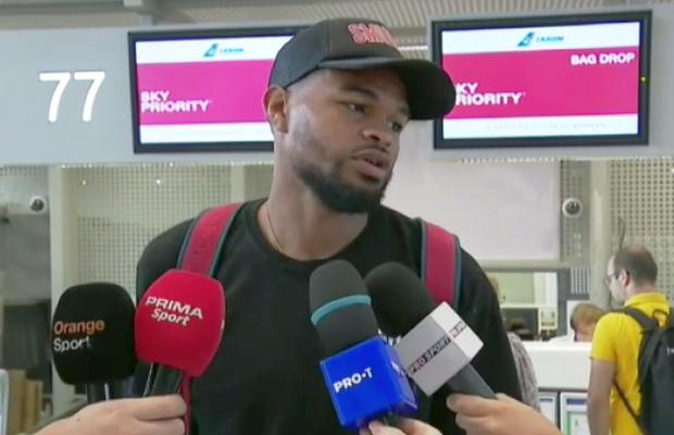 Ce a declarat Malcom Edjouma pe aeroport, la plecarea din România: „E un pas mare pentru mine!”