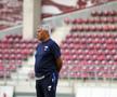 Mircea Lucescu, pe Giuești. 
Foto: fcdynamo.com