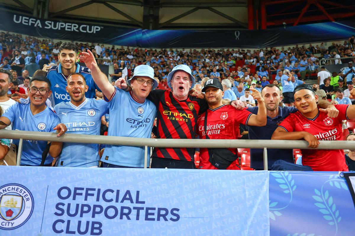 Suporteri Supercupa Europei Manchester City - Sevilla