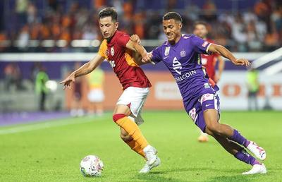Turcii anunță că Moruțan a bătut palma cu noua echipă! Unde vrea să-l împrumute Galatasaray