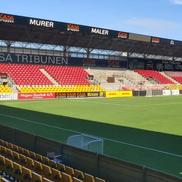 Gazonul arenei lui Nordsjaelland, „Right to Dream Park”, arată impecabil (foto: Marius Mărgărit)