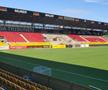 Gazonul arenei lui Nordsjaelland, „Right to Dream Park”, arată impecabil (foto: Marius Mărgărit)