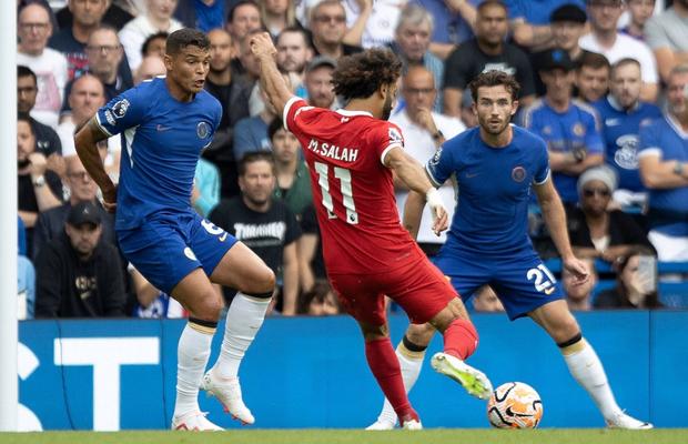 Premier League, peste Serie A, Ligue 1 și Bundesliga la un loc! Suma AMEȚITOARE cheltuită de cluburile engleze în mercato