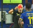 Scene incredibile în Superligă: antrenorul l-a smucit după ce a luat „roșu”!