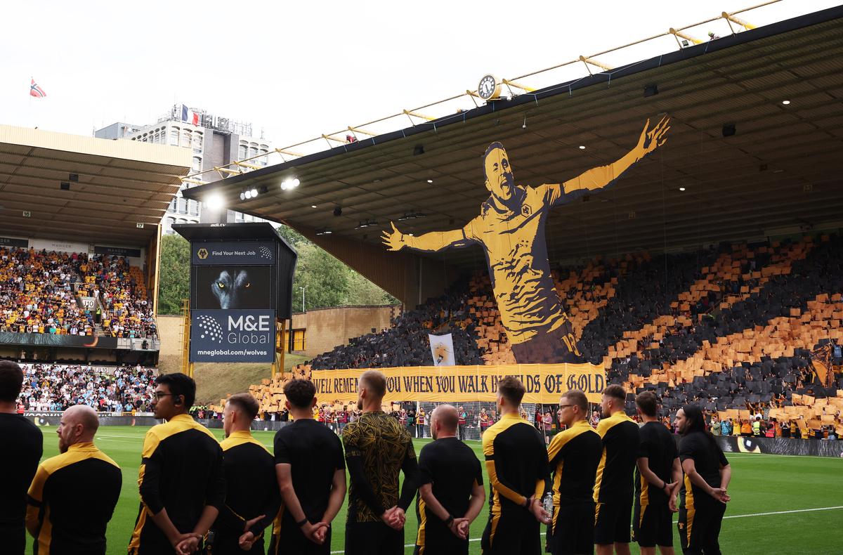 Omagiu pentru Diogo Jota la Wolves - Manchester City