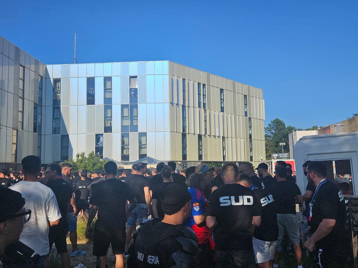 Imagini de la CS Dinamo - Steaua