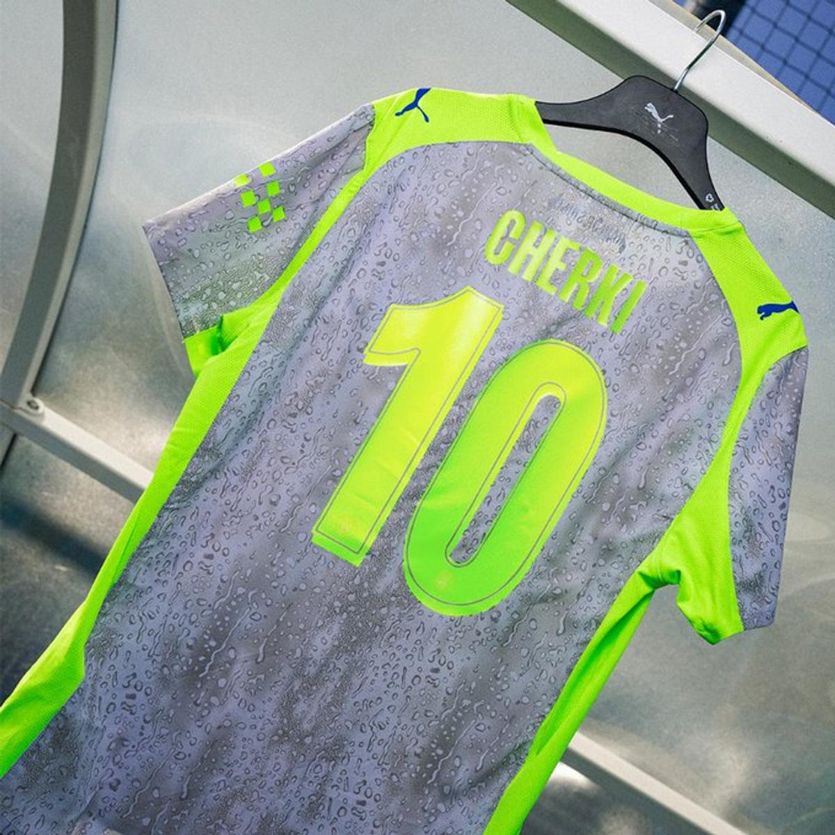 Al treilea echipament al lui Manchester City