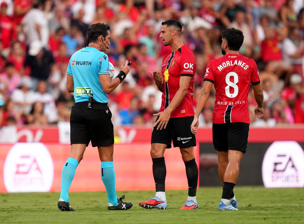 Mallorca - Barcelona, palpitant doar în prima repriză » Trei goluri și două „roșii” în prima etapă din La Liga