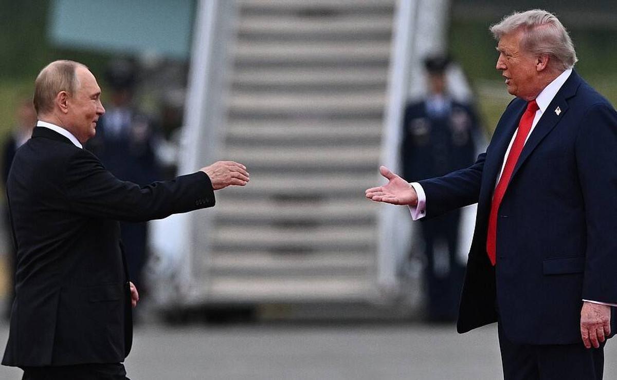 Donald Trump și Vladimir Putin, întâlnire în Alaska