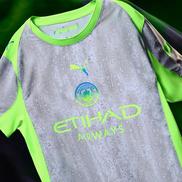 Al treilea echipament al lui Manchester City/ foto: X @Manchester City