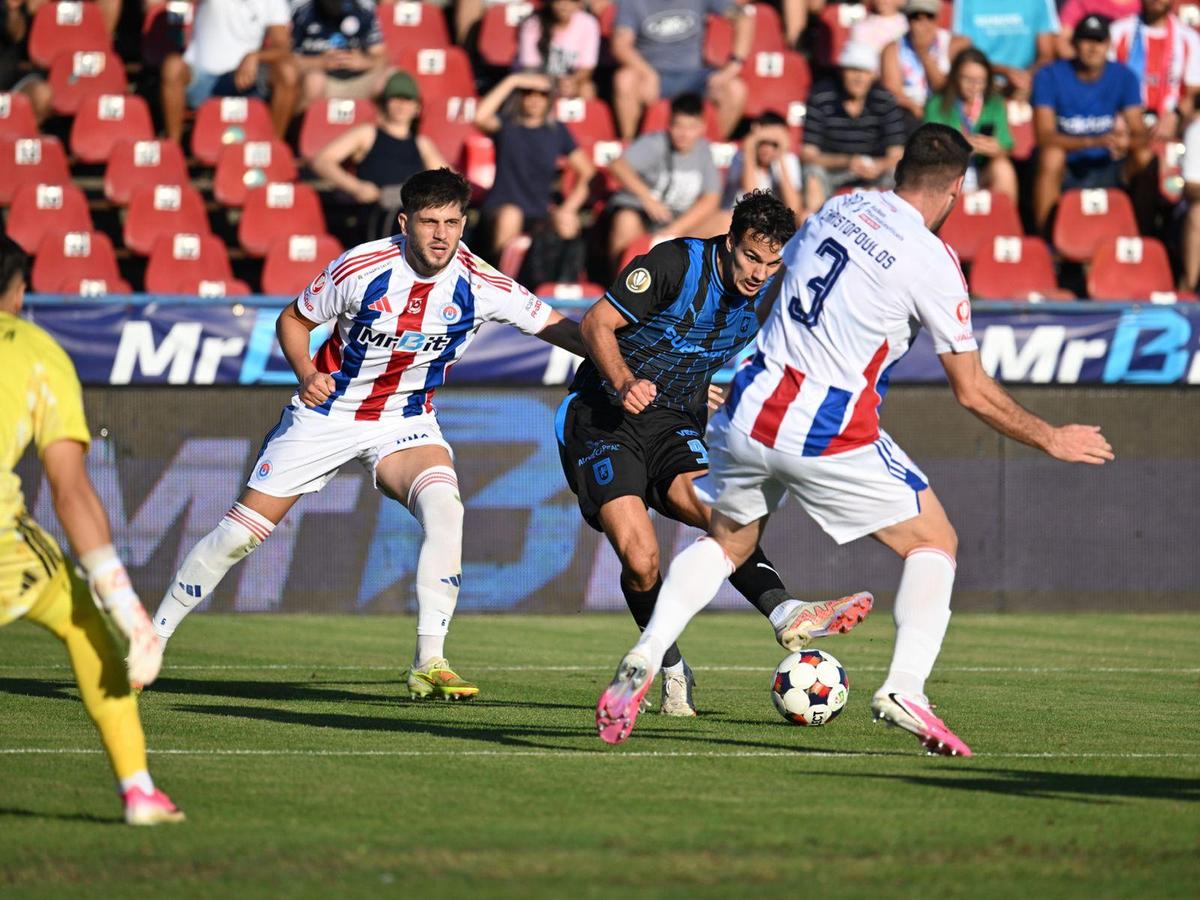 Universitatea Craiova a ratat victoria în ultimele minute, după un GOL SUPERB al Oțelului » Campioana a jucat o oră în 10 oameni! Clasamentul în Superliga