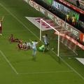 Corvinul - CFR Cluj 3-0. Fază curioasă la Arad. Hunedorenii au înscris golul de 2-0 în minutul 71, după o lovitură de la colțul terenului.
