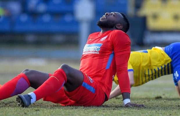 CRAIOVA - FCSB 0-1 // VIDEO De ce a fost Harlem Gnohere lăsat în afara lotului? Varianta lui Bogdan Argeș Vintilă: „Acum pot să vă spun!”