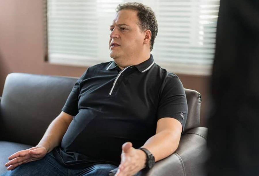 Sebastian Marroquin Văduva și fiul lui Pablo Escobar, acuzați de spălare de bani pentru traficanții de cocaină! Un fost fotbalist columbian e implicat și el