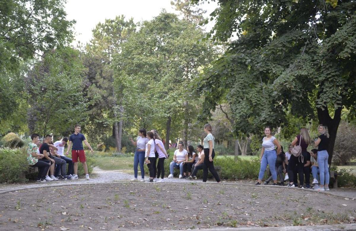 EXCLUSIV VIDEO + FOTO Gazeta Sporturilor a vizitat Zenta, locul unde se joacă Topola - FCSB! Stadion de Liga 3, fără Covid-19 și o istorie interesantă a orașului