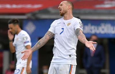 Petrescu și Rădoi să-și ia gândul de la el! » Când va putea reveni Denis Alibec pe teren