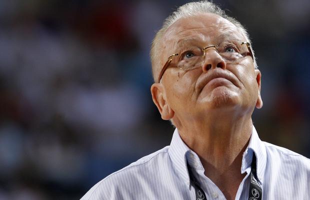A murit legendarul antrenor Dusan Ivkovic » Pasiunea care i-a fost fatală: s-a infectat de la porumbei. Povestea unei cariere fabuloase + reacții impresionante: „Tu ai fost baschetul însuși. Sunt distrus”