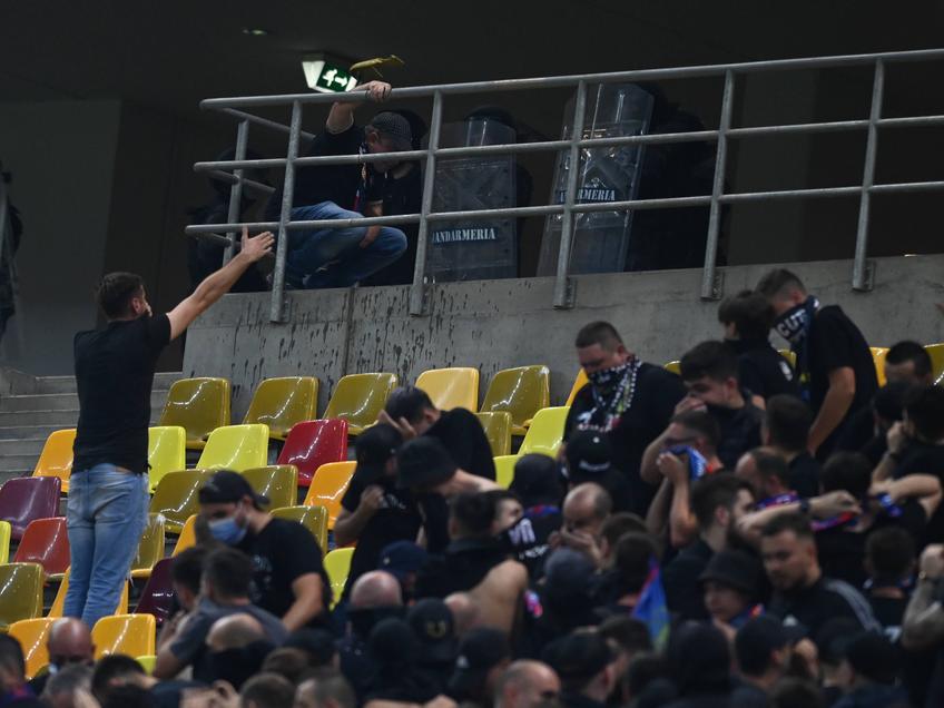 Comisia de Disciplină din cadrul FRF a luat măsuri extrem de dure după incidentele de la meciul Dinamo - CSA Steaua, scor 1-2, din runda cu numărul 6 a ligii secunde.