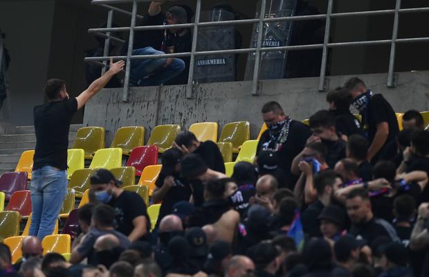 FRF, sancțiuni fără precedent după incidentele de la Dinamo - CSA Steaua » „Militarii”, obligați să plece din Ghencea! + Amendă record