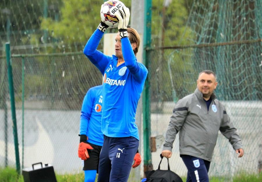 Probleme la Universitatea Craiova » Mirel Rădoi, în mare încurcătură înaintea derby-ului cu FCSB!