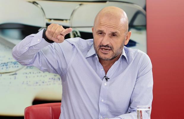 Adrian Mititelu, consternat: „Cred că mă jigniți. Doar atât?”