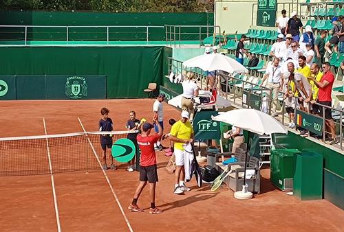 Cezar Crețu a adus singurul punct al României în Cupa Davis cu Taiwan.  FOTO: facebook.com/FRTenis