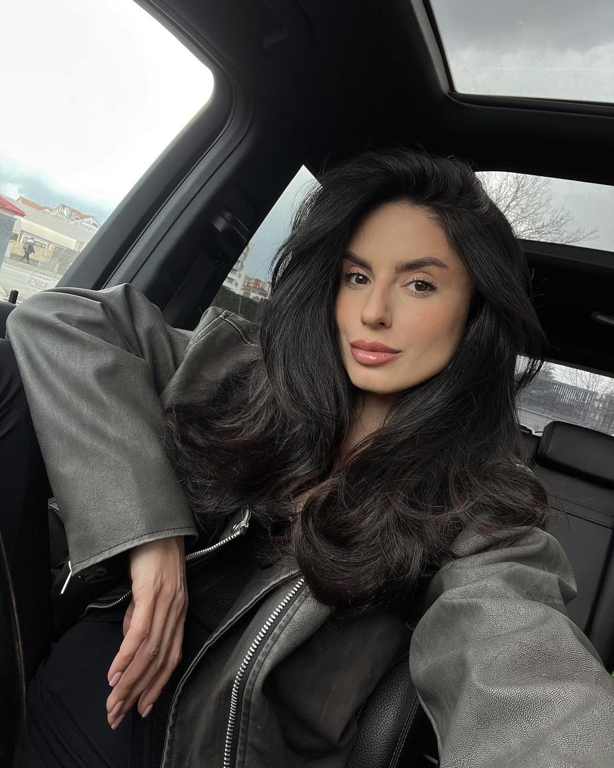Fosta iubită a lui Torje a ajuns celebră și mai bogată decât el! Ioana e milionară cu doar un salariat