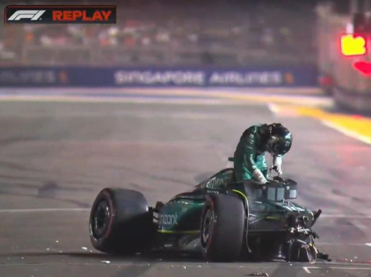 Accident înfiorător în MP de Formula 1 din Singapore » Mașina pilotată de Stroll a fost făcută praf