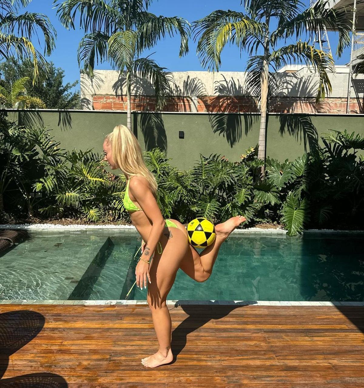 Suma exorbitantă pe care o câștigă Alisha Lehmann, cea mai sexy jucătoare din lume, pentru fiecare postare » Salariul de la Juventus, depășit categoric