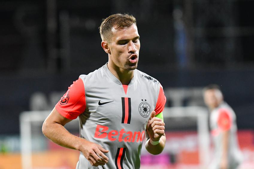 Pentru Darius Olaru și colegii săi de la FCSB urmează o perioadă extrem de încărcată // FOTO: Imago