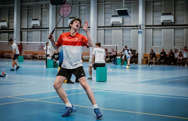 La numai 14 ani, Maxim Iacob, una dintre primele rachete de badminton din România, și-a fixat obiective mari: „Vreau în Top 10 mondial!”