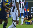 Imaginile durerii! Valentin Mihăilă s-a accidentat și nu a putut să iasă singur de pe gazon » Panică pentru Mircea Lucescu