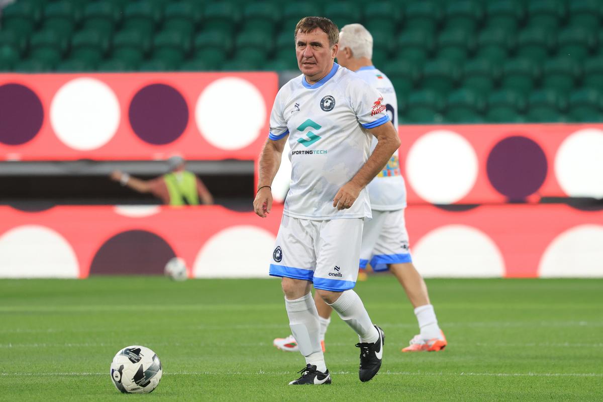 Gică Hagi la Legends Charity Game