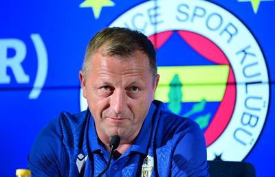 Moldova a ales noul selecționer, după 1-11 cu Norvegia » Debutează la București